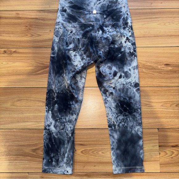 Lululemon Women’s 6 Wunder Under High-Rise Marble Dye Grey Tie Dye Smokey 21” - Picture 6 of 9